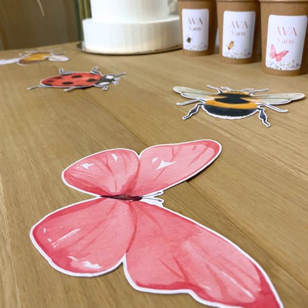 Chemin de table insectes