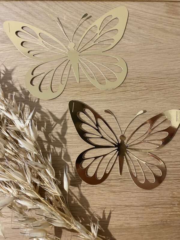 Papillons or